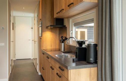Sint Nicolaasga House | Friesland Hideaway with pets