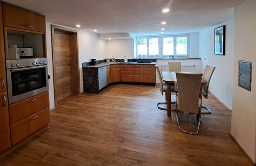 Gemarkung Daugendorf Apartment | Frisch Renovierte Ferienwohnung mit Altbaucharme in Altem Bauernhaus
