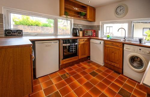Port Talbot House | Frodo's Folly