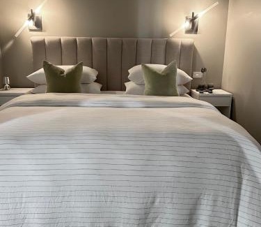 Red Hill Bed & Breakfast | Frogs Pond