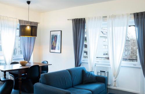 Quartiere XXXIII Lido di Ostia Ponente Apartment | From Ostia Beach to Rome & Airport in a heartbeat!