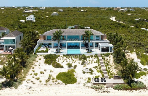 Long Bay Hills Villa | From the moment you arrive, you will be transported to a world of privacy, comfort, and breathtaking natural beauty - Legasea