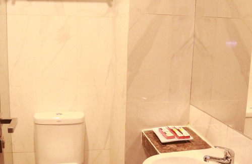 Semarang Hotel | Front One Inn Semarang