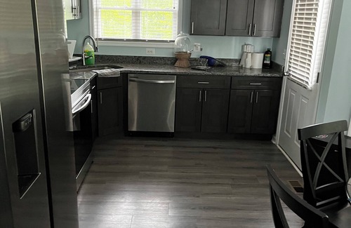 Front Royal House | Front Royal Home w/5 bedroom 4 bath and driveway 15 min to Shenandoah Ntnl Park