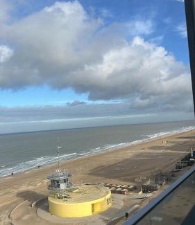 Knokke Apartment | Frontal sea view apartment