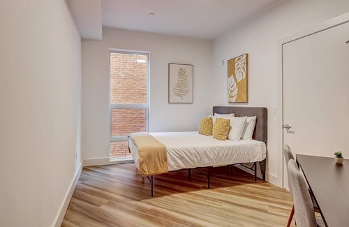Brewerytown Apartment | Frontdesk | 1BR Apt by East Fairmount Park