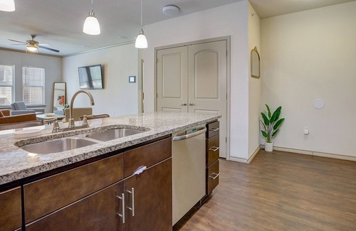 West Campus Apartment | Frontdesk | 6 BR Apt w/ Private Theater Room