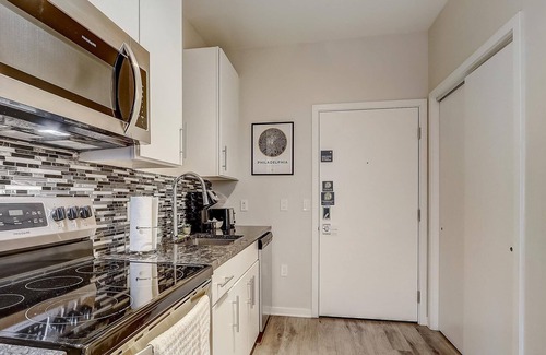 Brewerytown Apartment | Frontdesk | Convenient Brewerytown Studio