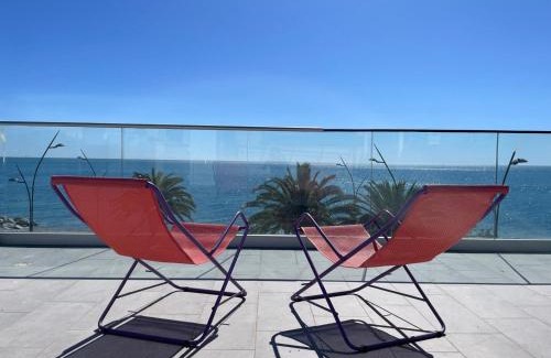 Marina Apartment | Fronte mare alba chiara - Houses & Flats