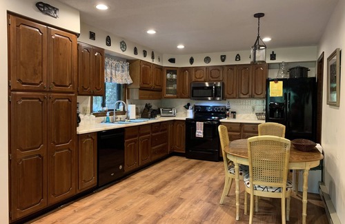 Standish House | Frye Island, Maine Sebago Lake Available Monday-Friday Single Family
