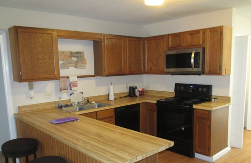 Daleville Apartment | Ft. Rucker living this is a great place to come and relax with friends and famil