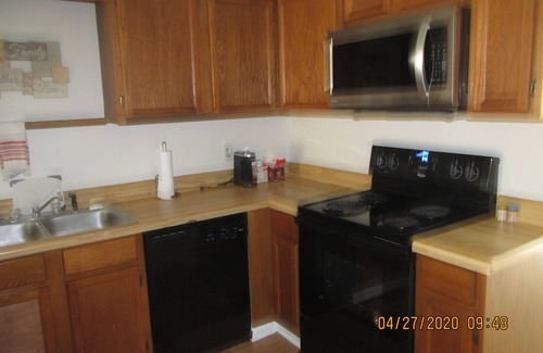 Daleville Apartment | Ft. Rucker living this is a great place to come and relax with friends and famil