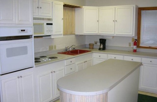 Waxhaw Apartment | Full Apartment Amidst the Tall Trees!
