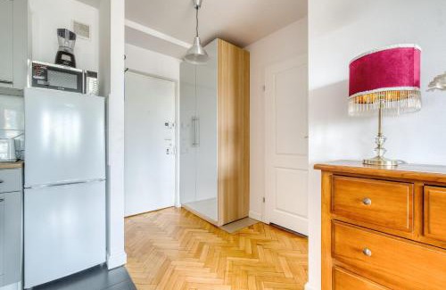 Srodmiescie Połnocne Apartment | Full Apartment BEST Location in Center