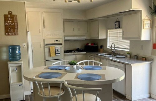 Mexicali House | Full house for 7 persons with a maximum capacity of 12 persons
