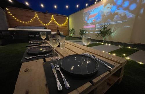 Widensolen House | Full House, Jacuzzi, Netflix, 8 pers, free Parking 10' Colmar