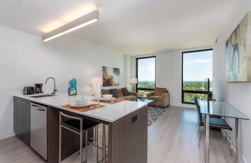 Reston Apartment | Full Kitchen & In-unit Washer/D | Home Depot Close by | Reston