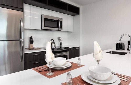 Reston Apartment | Full Kitchen & In-unit Washer/D | Home Depot Close by | Reston