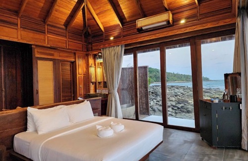 Kiri Sakor Hotel | Full Moon Island Resort