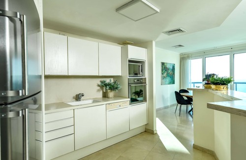 Tel Aviv Promenade Apartment | Full Sea View on The Beach With Balcony