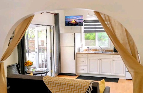 Vernon Apartment | Full Suite! Private and Secluded Deck/Yard! Central to Vernon! Pet Friendly!n