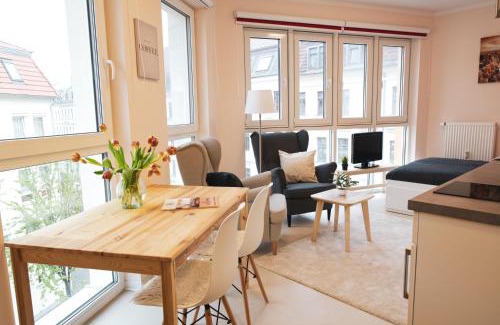 Reudnitz-Thonberg Apartment | FullHouse - Leipzig - S1 Apartments - Elevator