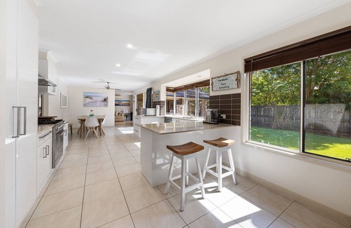 Mudjimba House | Fully Equipped Luxe Beach Retreat, Pool, Pet Friendly, 2 Living Areas & AirCon