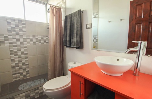 El Prado Apartment | Fully equipped Plaza del Sol apartment