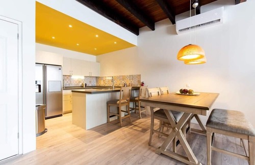 Pietermaai District Apartment | Fully Equipped Spacious 3BR Penthouse in Historic City Centre