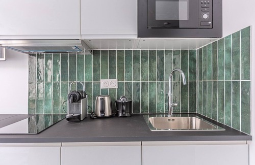 Chartrons Apartment | Fully-equipped studio - great internet