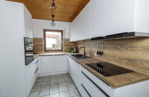 Worms House | Fully equipped vacation home with large garden and free parking spaces