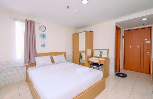 Depok Apartment | Fully Furnished and Comfy Studio Apartment Margonda Residence 3 By Travelio