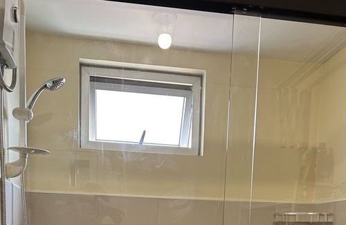 Bagong Pag-asa Condo | Fully Furnished Condo unit near shopping malls