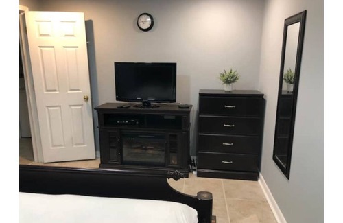 Inman House | Fully Furnished Private Suite in Fayetteville GA