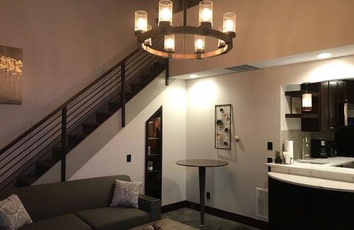 Canadian Lakes Condo | Fully renovated condo in Canadian Lakes - Sleeps 7!