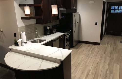 Canadian Lakes Condo | Fully renovated condo in Canadian Lakes - Sleeps 7!