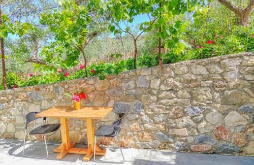 Platanias Town Apartment | Fully renovated Studio in Platanias