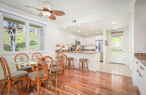 Kahaluu Bay House | FULLY RENOVATED UNIT. 3 BDRM, 3 BATH SLEEPS 8. PERFECT FOR GRANDPARENTS