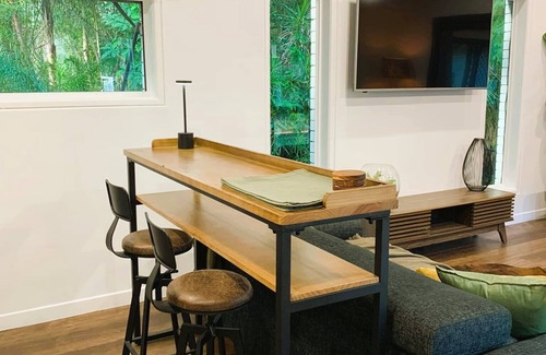 Carrara Apartment | Fully Self-contained Spacious Granny Flat/Pool House at Rear of Owner's Home.