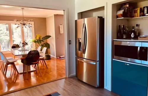 New Paltz House | Fully stocked creekside retreat with sauna and privacy
