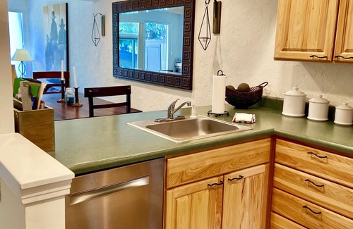 Vail House | Fully Updated, Beautiful Town Home On Vail Bus Line