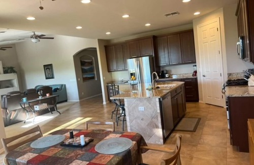 Apache Wells House | Fun Awaits You- 55+community-Mesa AZ- 30 day min yearly- wintertime 3 months min