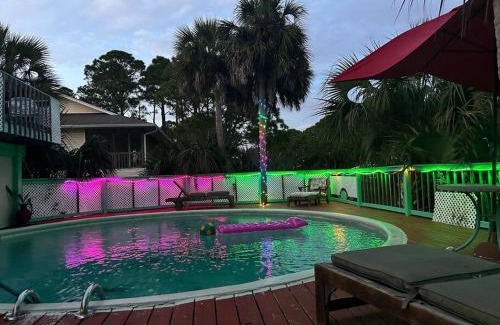 Alligator Point Villa | Fun Beach House With Pool