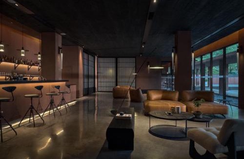 Wulingyuan Hotel | FunGeeS