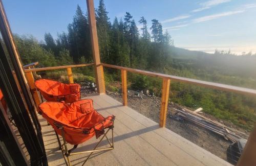 Juan de Fuca Electoral Area Bed & Breakfast | Funky Forest Bnb