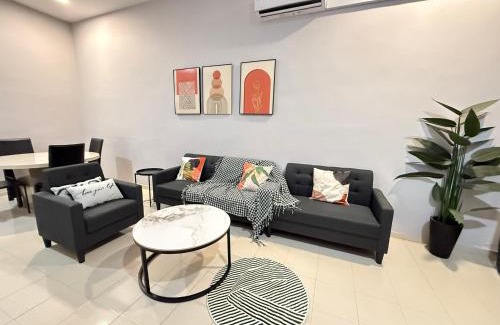 Kuantan House | FunkyVila3 8PAXNear188Tower, ArtStreet, HTTA