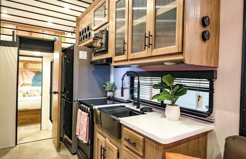 Orlando Apartment | FunTropicalTinyGemUCF