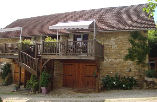 Les Quatre-Routes-du-Lot Cottage | furnished accommodation in the town of Quatre Routes du Lot