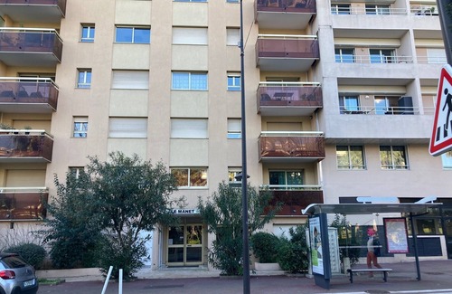 Juan-les-Pins Apartment | Furnished 2-room apartment in the center of JUAN LES PINS with private parking.