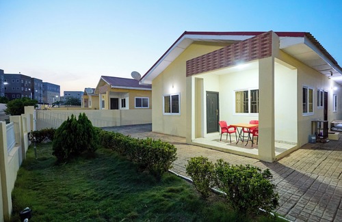Tema House | Furnished 3 Bedr in our House safe gated Community Devtraco Estate Near Tema